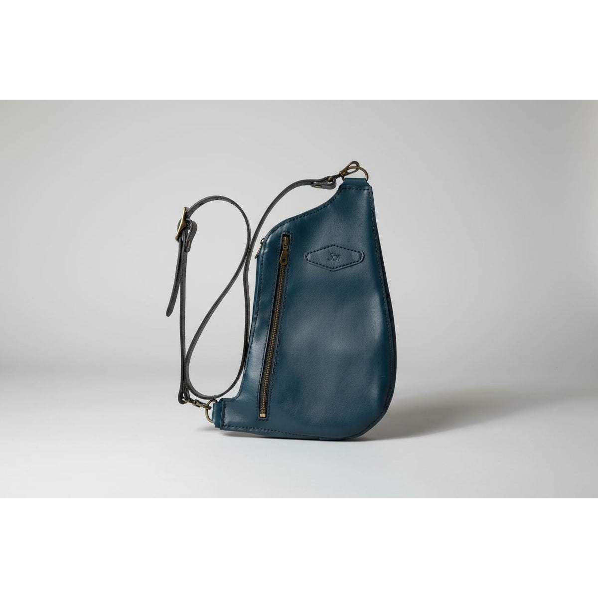 backpack. backpacks, leather backpack, leatherbackpacks, sling, leather sling
