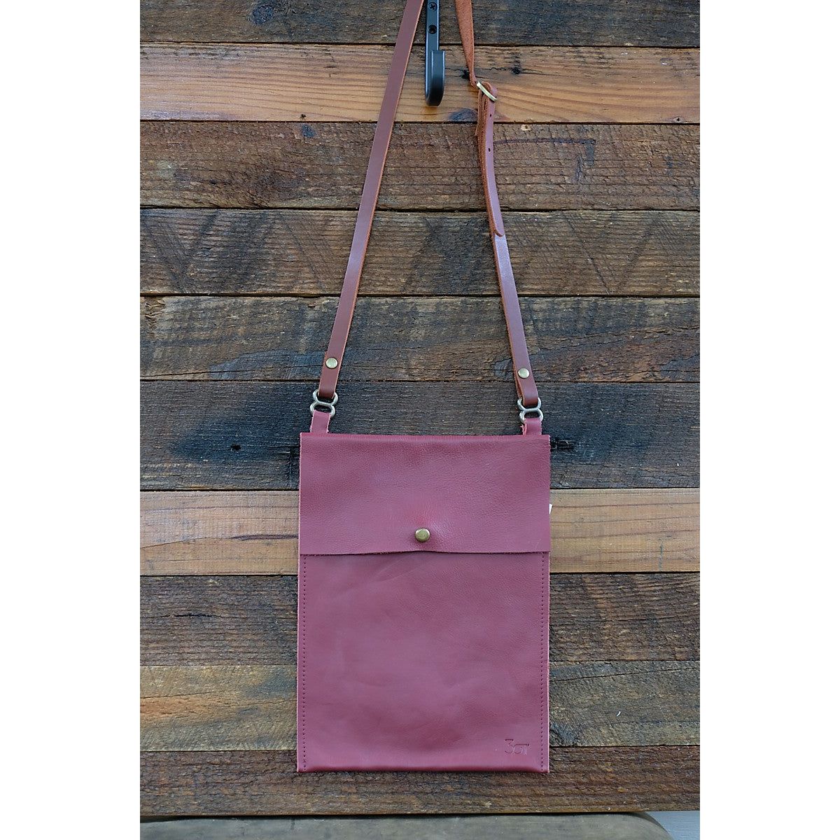 Louis Vuitton Crossbody Bag – eightonethree.