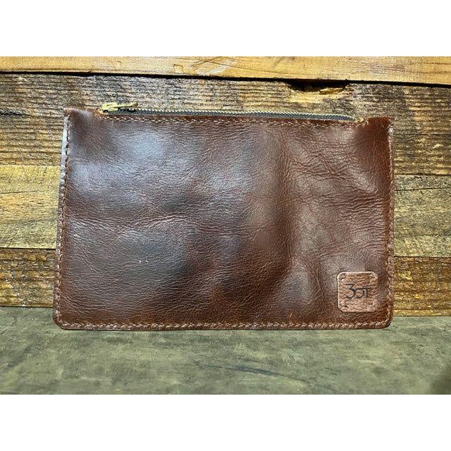 leather pouch, leather clutch, zippered pouch, zippered clutch, pouch, clutch