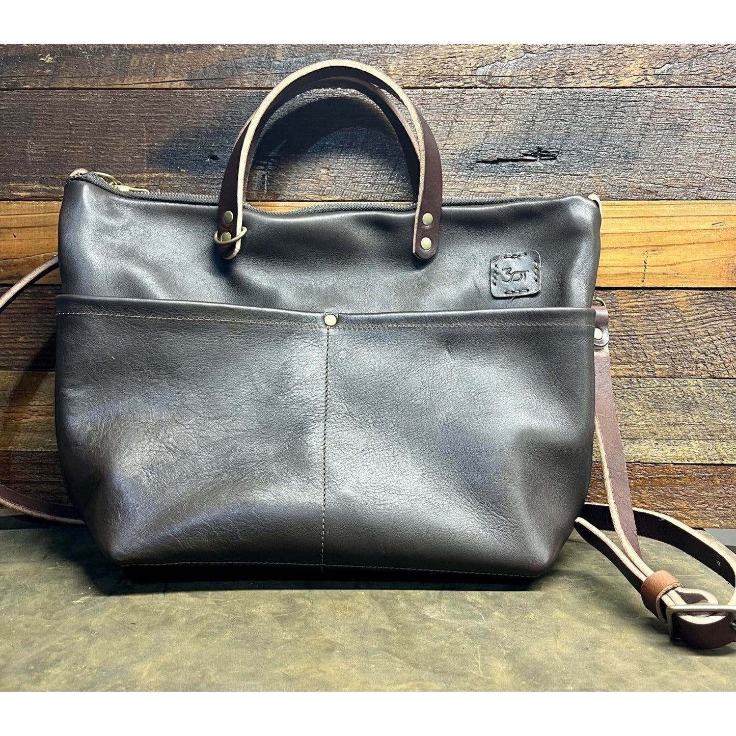 leather zippered tote, zippered tote, tote, totes